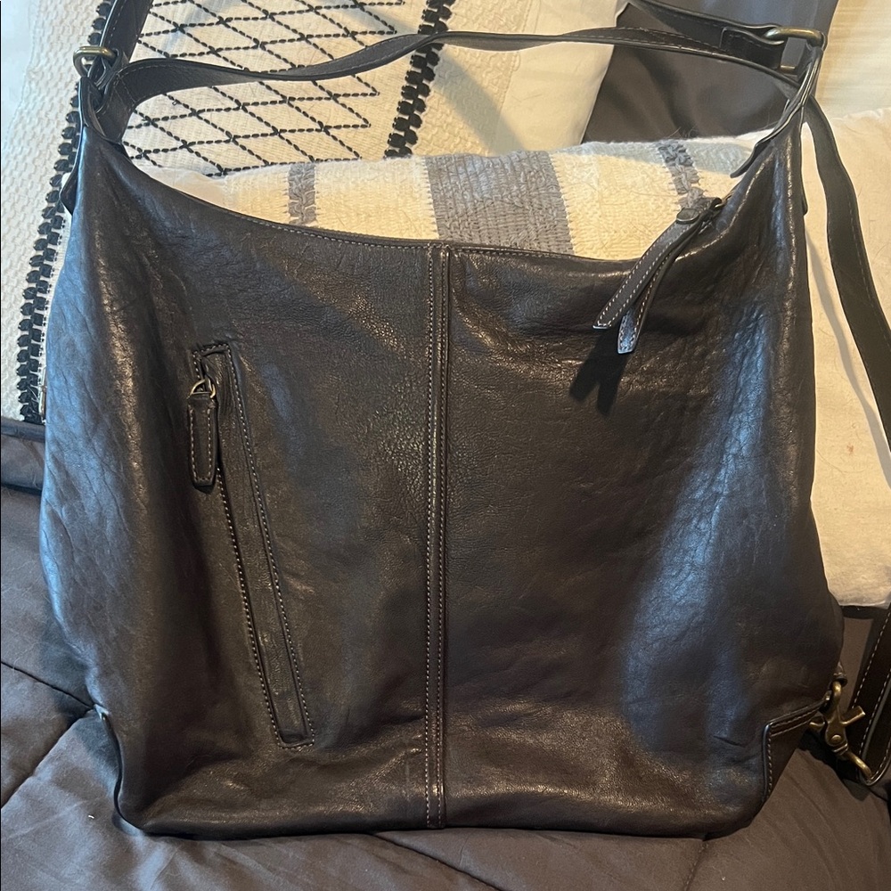 FRYE Convertible Elegant Brown Leather Shoulder/Backpack Bag